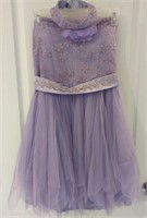 Purple dress with lace collar attachment size 6?