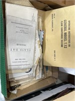 Lot with letters, papers and newspapers and other