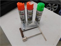 3 MARKING PAINT, SAW TOOLS