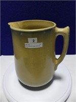 8.25" GLAZED POTTERY PITCHER