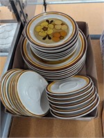 large lot vintage plates dinner appetizer & saucer