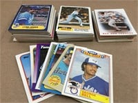 129 Vintage Mixed Baseball Cards