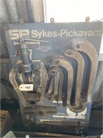 Sykes - Pickavant Pullers on Board