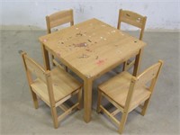 Heavily Worn Kid Kraft Brand Table & (4) Chairs