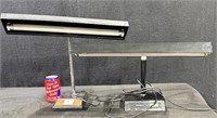 Gooseneck Desk Lamp with Fluorescent Bulb-Lot