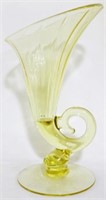 Cambridge Mandarin Gold Cornucopia Vase