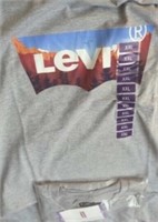New licensed Levi’s t shirt size 2XL