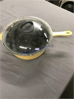 Cast iron pan (yellow) w/ glass lid