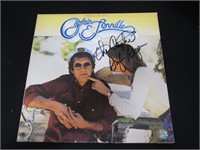 CAPTAIN TENNILLE SIGNED ALBUM COVER COA