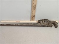 24" pipe wrench drop forged