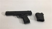 Pellet/BB Gun & 9mm Speed Loader T13C