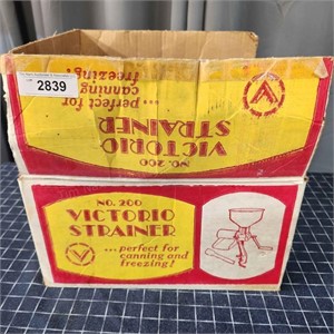 J3 Vitantonio Victorio Strainer For Canning & Free
