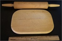 WOODEN ROLLING PIN & CUTTING BOARD