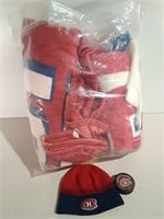 Two Montreal Canadiens Fleece Blankets, Toque &