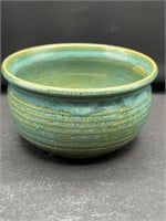 Melanie Waters Double Diamond pottery bowl