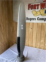 PROPELLER  CESSNA 310 - GREAT FOR DECORATING