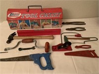 VINTAGE AMERICAN TOOL CHEST FOR KIDS