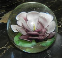 Murano Flower Sculpture Paperweight