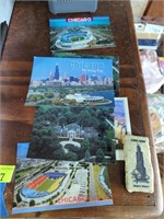 Chicago postcards & souvenir