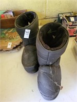 Snow boots size 11