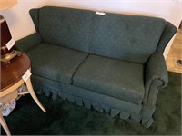 PULL OUT BED COUCH