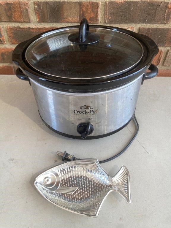 Crock-Pot & Fish Plate