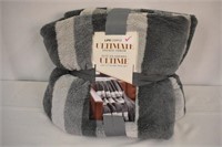 STRIPED PLUSH BLANKET - GREY - 60 X 70"