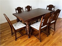 1940`S OAK DINNER TABLE SET 60 X 39 X 31 INCHES