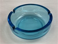 Vintage Aqua/Turquoise ashtray 5”