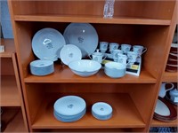 Allure international fine China - 44 pieces