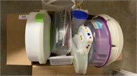 Large Lot of Plastic Kitchen Items