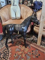 Leather Horse One leg has Issues