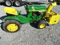 John Deere 110 Round Fender Lawn & Garden Tractor