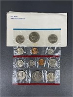 1980 Uncirculated Mint Set /Susan B Anthony Dollar