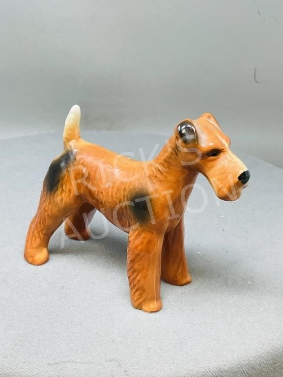 Melbaware dog figurine