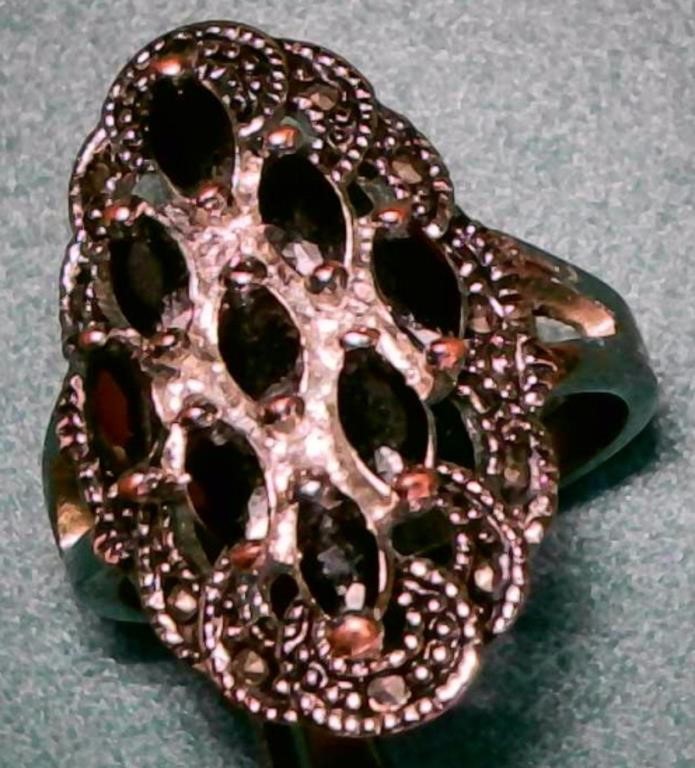 Vintage Silvertone Marcasite Black Stone Ring