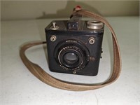 Brownie Flash Six-20 Camera
