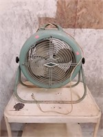 Vintage Lasko Metal Floor Fan. Tested to work