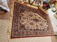 Area rug appr 4.5' x 7' & runner
