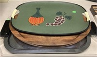 4 Serving Platters