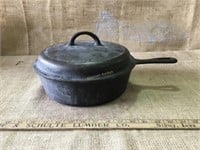 Cast iron chicken fryer with lid