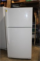 Whirlpool Refrigerator 21 cubit feet