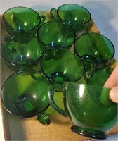 9 green cups