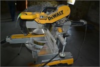 Dewalt Compound MIter  Saw with Stand 12"