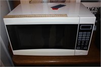 Wal-Mart 700W Microwave Oven