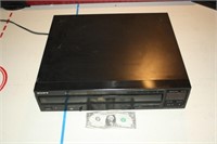SONY COMPACT DISC CDP-C505 - Powers On - Not