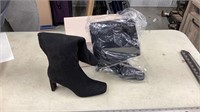 NEW Womens boots size 8