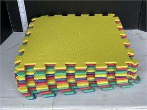 Lot of coloured floor mats
