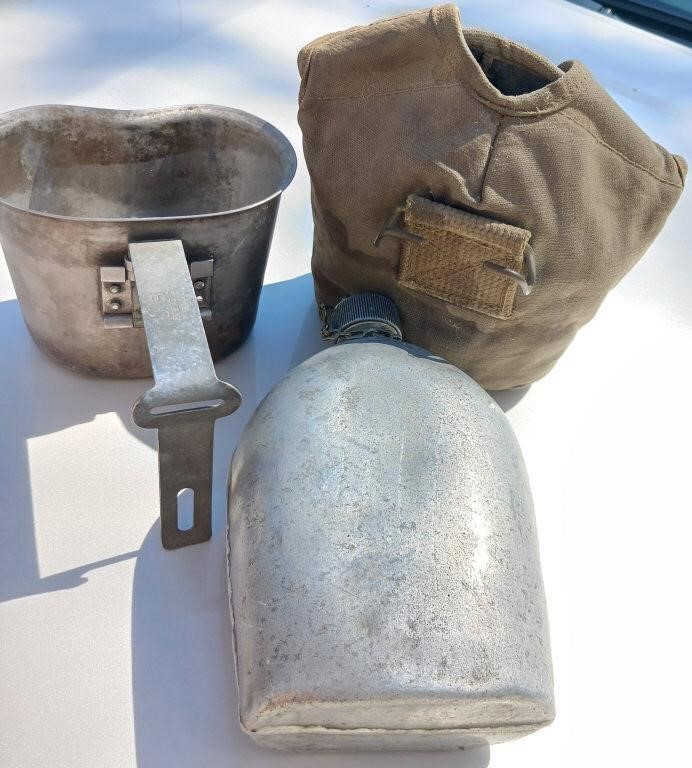 L F&C Canteen / mess kit dated 1918