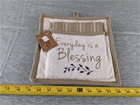 PD Everyday Blessing Potholder Dishtowel Set